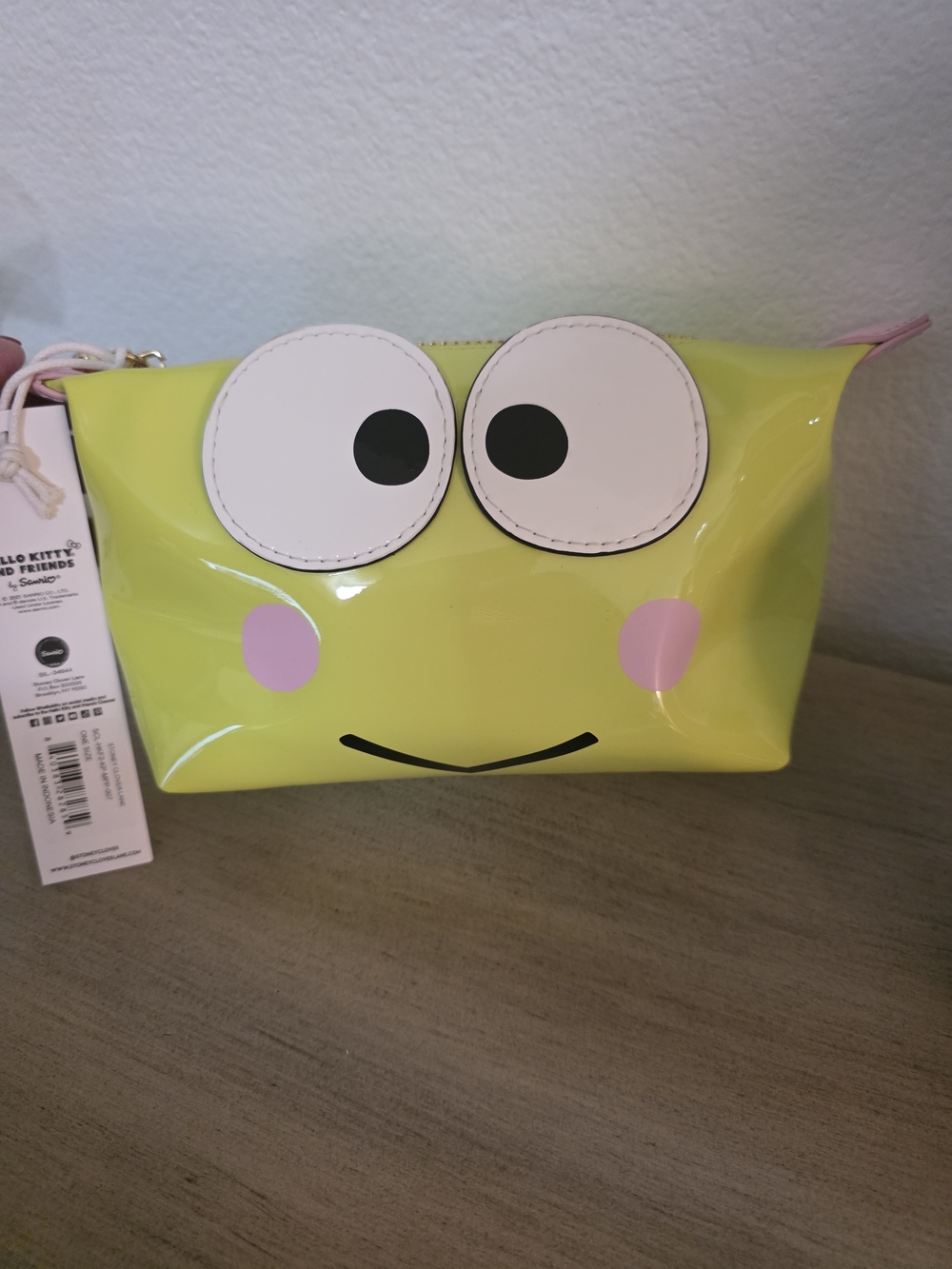Sanrio Hello Kitty & Friends Yellow Frog Cosmetic Pouch Stoney Clover Ln - Picture 6 of 7
